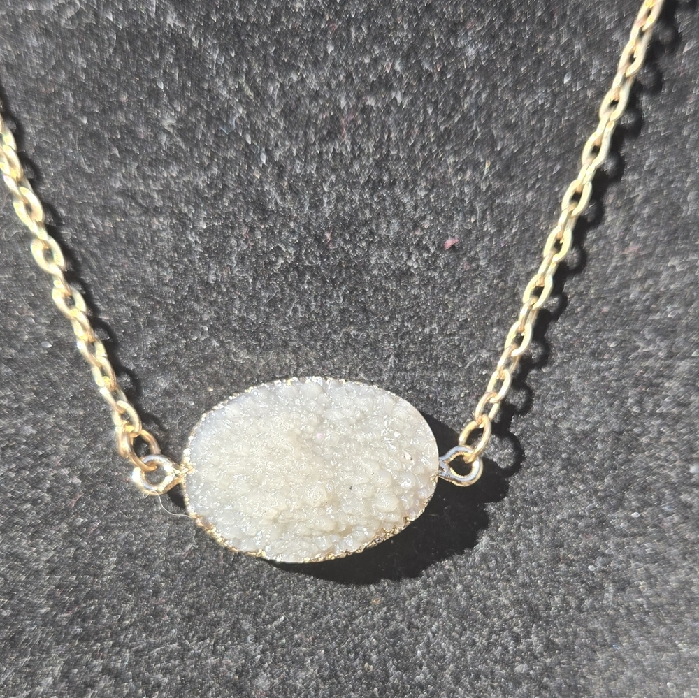 Quartz gray natural drutzy Gold plated Necklace  16" adjustable - Picture 5 of 9